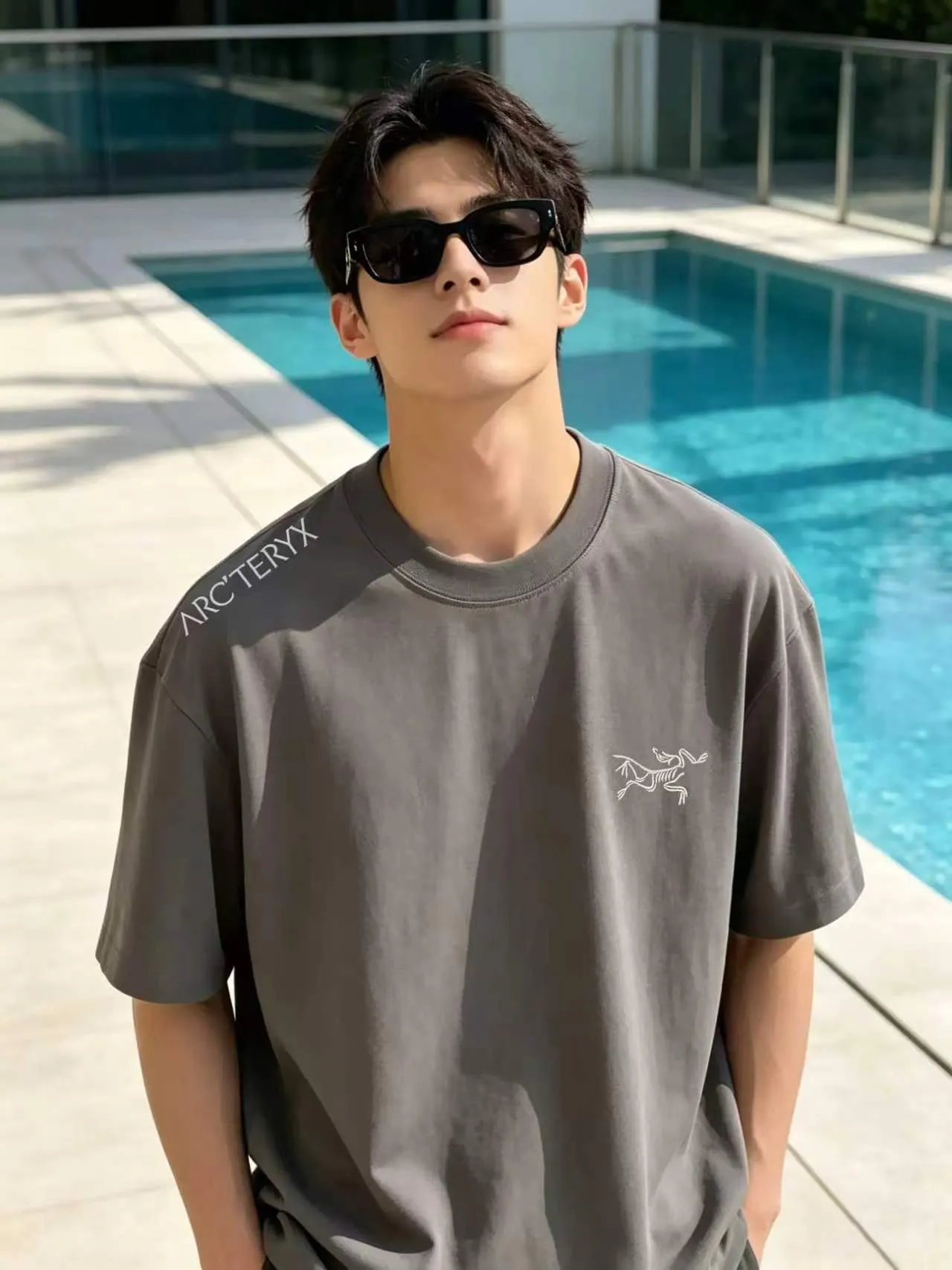 Arc’ter/ logo New Arrival ， ， ， ， T Same Style。 :Black White Blue Gray Size:S（90-130 ） M（125-140 ） L（135-160 ） XL（160-180 ） XXL（180 ）